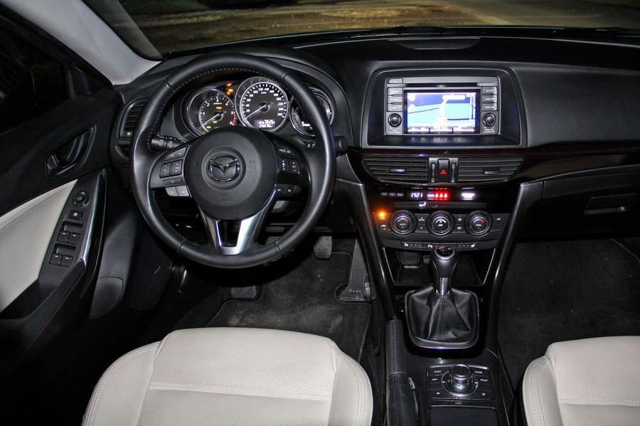  Mazda6 SkyActiv-D Wagon 2014 года  (фото 3 из 14)